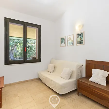 Holiday home Eleonora Villasimius