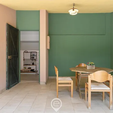 Eleonora Holiday home *